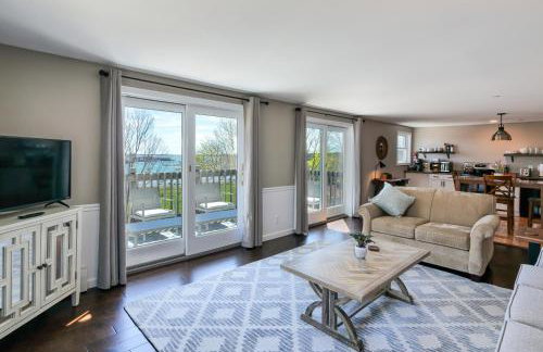 2BR Condo Downtown SWH w/ Ocean Views [Driftwood] - Foto 1