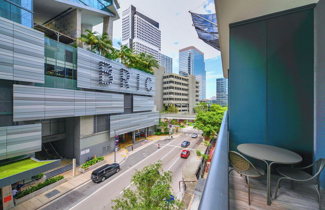 Luxury Suites in Brickell - Photo 36