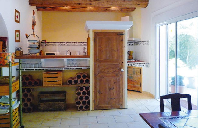 Cozy Noves Home With Pool Access - Foto 4