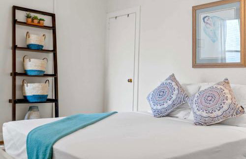 Sojourn Classic DC Rowhouse with Parking - Foto 5