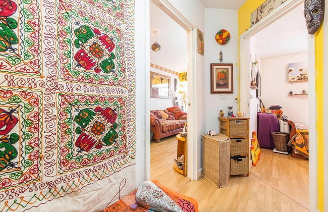 Amazing Riverside Boheme Home in SW London! - Foto 18