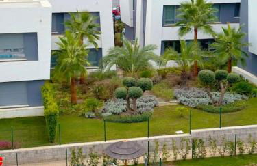 Luxurious South-facing 2 BDR Penthouse Vanian Gardens Estepona with Seaview - Gaya Alegia I - Photo 26