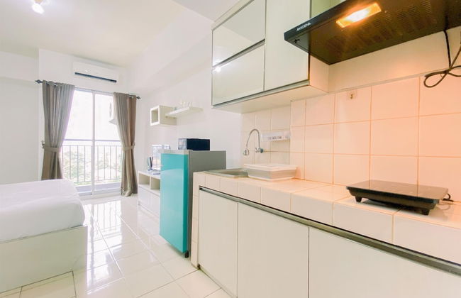 Good Deal And Comfortable Studio Serpong Greenview Apartment - Photo 11