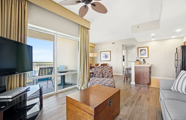 Luau Resort by Panhandle Getaways - Foto 25