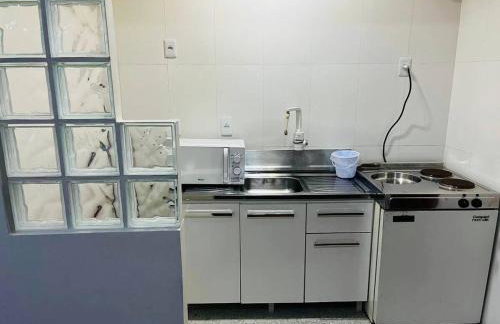 Loft central, cozinha e sala - Foto 10