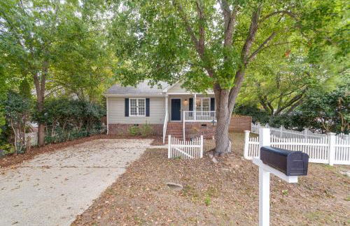 Home with Pet-Friendly Yard, 1 Mi to Dtwn Raleigh! - Foto 25