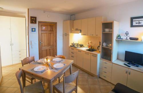 Apartment Gemütliche Ferienwohnung im Grünen am See by Interhome - Foto 1