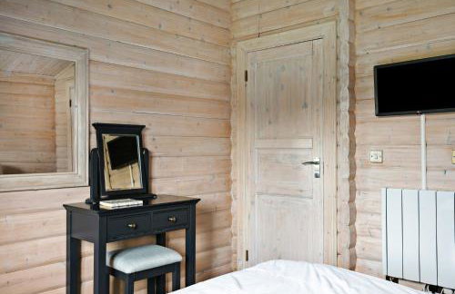 Chestnut, 6 Fingle Glen Lodges - Hot Tub - Free Parking & WiFi - Pets - Foto 21