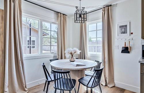 Inn History Grand Canyon Cabin - Photo 59