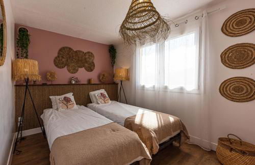 Villa des Oliviers Sublime villa avec piscine chauffée et privée et baby foot - Foto 14