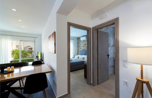 Rosemary Rhodes Villa - Photo 37