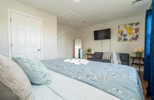 12BCozy 3BR Apartment with Koi Pond in Worcester - Foto 25