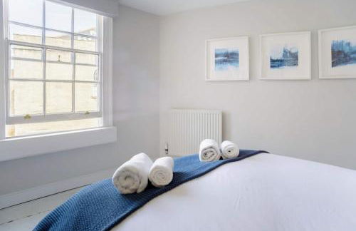 The Apartment, Bath - Photo 34
