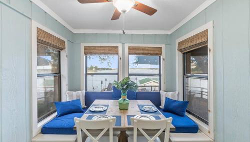 Lakefront retreat, hot tub, pets - Foto 4