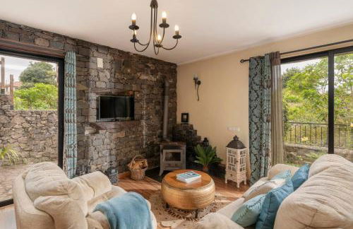 Casa de Campo Arco de São Jorge by An Island Apart - Foto 18