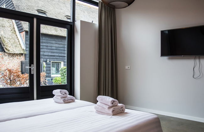 Apartment in Vrouwenpolder Near the Beach - Photo 9