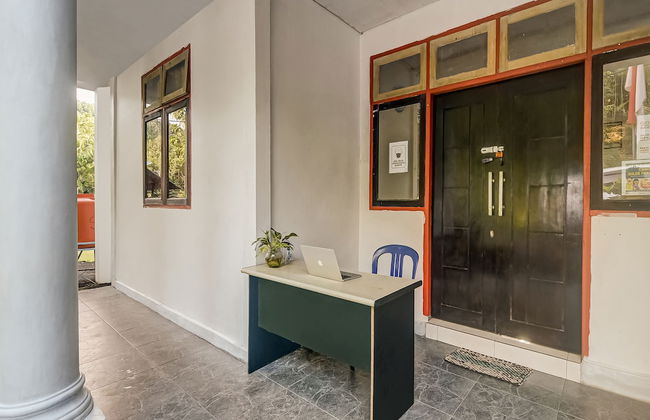 OYO Homes 91118 Homesstay Desa Wisata Budo Near Desa Wisata Budo - Photo 2