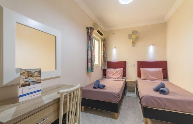 Merill Pool and Sea Charming Apart 1 - Foto 12