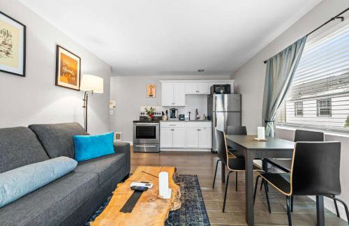 Parkside Escape South Hill w Private ADU - Photo 33