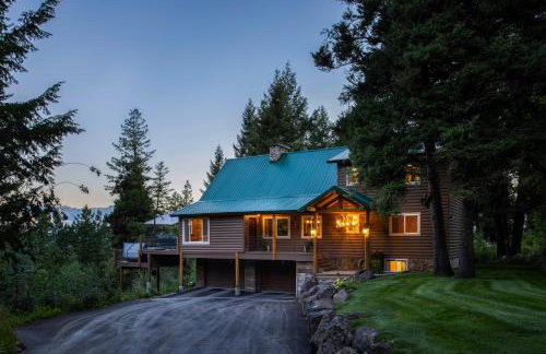 Wyoming Cabin with Hot Tub and Mountain-View Deck - Foto 1