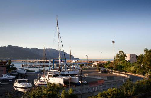 LOFT LUNGOMARE vista MARE e MONTI - Foto 53