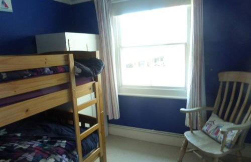 Mews Cottage in Private Seafront Estate - Photo 4