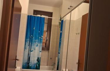 Bilocale comodamente collegato con centro Milano - Photo 33