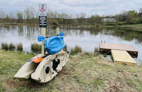 Scenic 2BR A-Frame w Hot Tub & Views - Foto 50