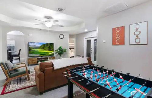 Perfect SA Getaway! Near Lackland SeaWorld Alamo Riverwalk - Photo 2