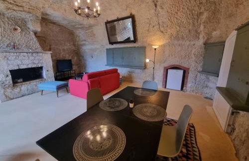 Troglo en bord de Loire, entre vignes et châteaux - Foto 9