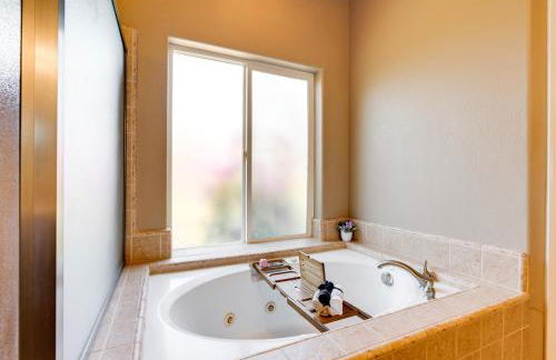 Clovis Retreat with Patio and Yard about 3 Mi to Old Town! - Foto 18