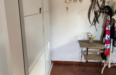 Habitación luminosa en piso compartido - Foto 1