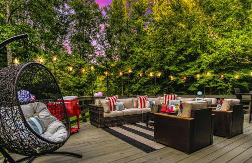 7 Bdrm, Pickleball, Bball, HotTub, FirePit, Golf! - Foto 78