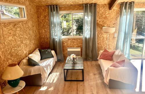 Chalet Bois Surf 5 min à pieds de l'océan - Foto 2