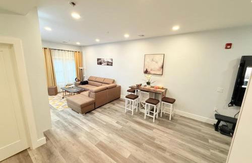 The Luxury Suite - 1BR with Gym & Office - Foto 27