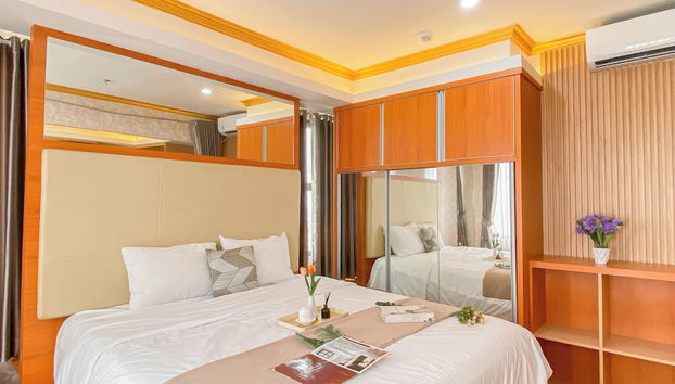 Good Place And Spacious Studio Transpark Cibubur Apartment - Foto 2, Habitación