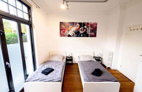 Monteurwohnung-in-Villa-8-Betten-WLAN-TV-Einbaukueche-Ahrensburg-Zentrum-Naehe-Hamburg-AGRP1201 - Foto 15