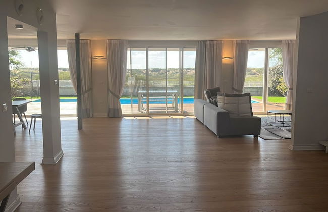 Gorgeous Mansion by Caesarea's Greatest Beach-hosted by Sweetstay - Foto 31