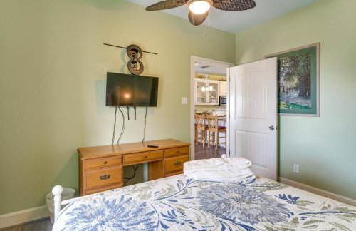 Steps to Crystal Beach! Family and Pet-Friendly Home - Foto 7