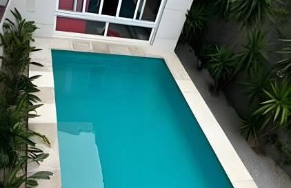 Apto completo com piscina Centro| Ao Lado do Metrô - Foto 8
