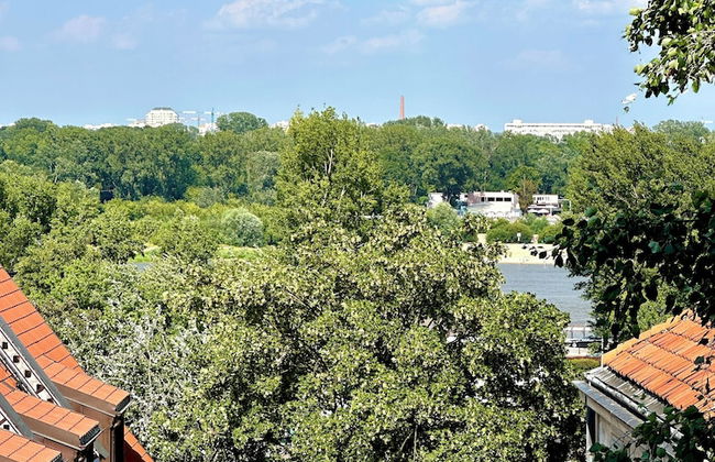 Stone Steps Apartments - Photo 20