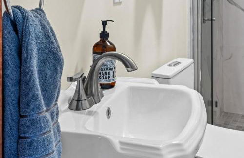 Cozy Farmhouse - Fireplace, Backyard, BBQ, Games - 3 MIN TO CAMELBACK - Foto 18