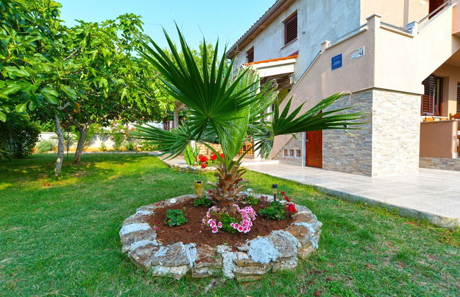 Apartment 1665 - Photo 29