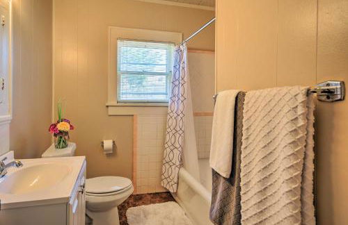 Inviting Lubbock Home More Than 1 Mi to Downtown - Foto 16