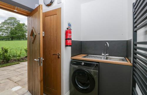 The Coach House - Photo 29