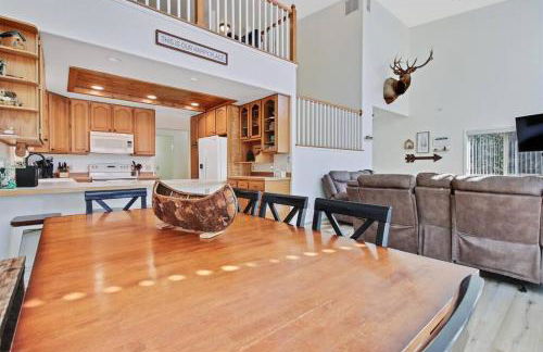 Cascade Cabin Mountain Getaway with Private Beach - Foto 15