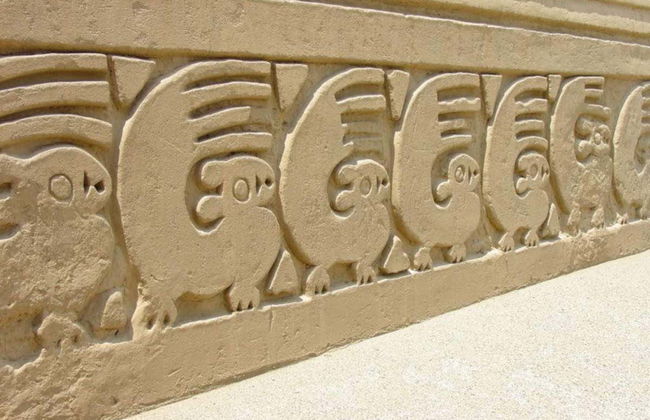 Sun + Moon Pyramids, Huanchaco & Chan Chan Tour - Photo 2