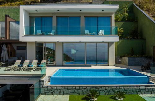 Luxury Villa Bianca by Holiday Rental Madeira - Photo 5