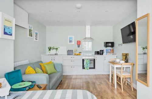 1 Bed in Brixham oc-78520 - Photo 1