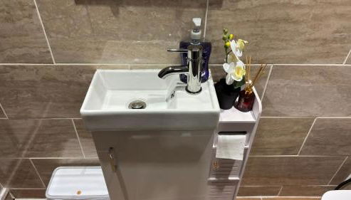 Chic Above Store - Photo 5